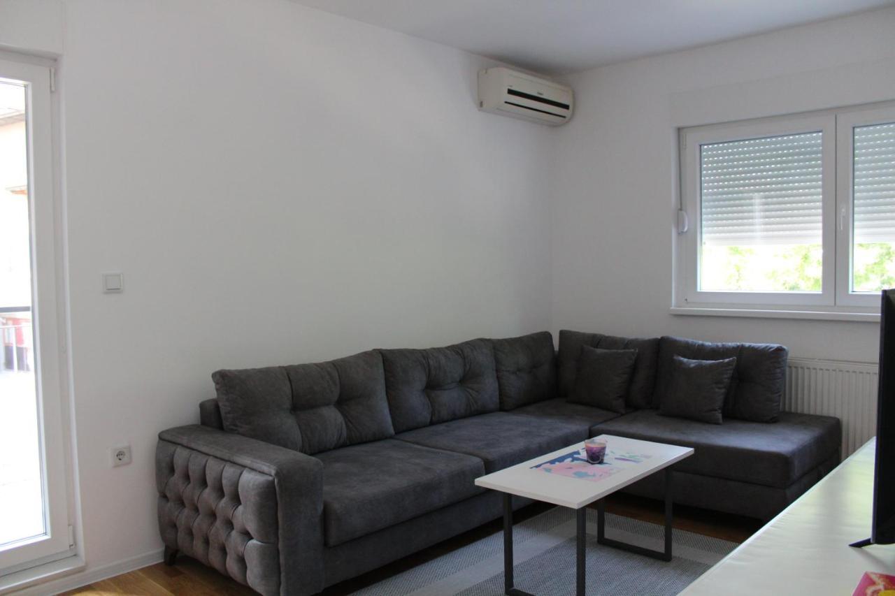 Vip Apartment Високо Экстерьер фото