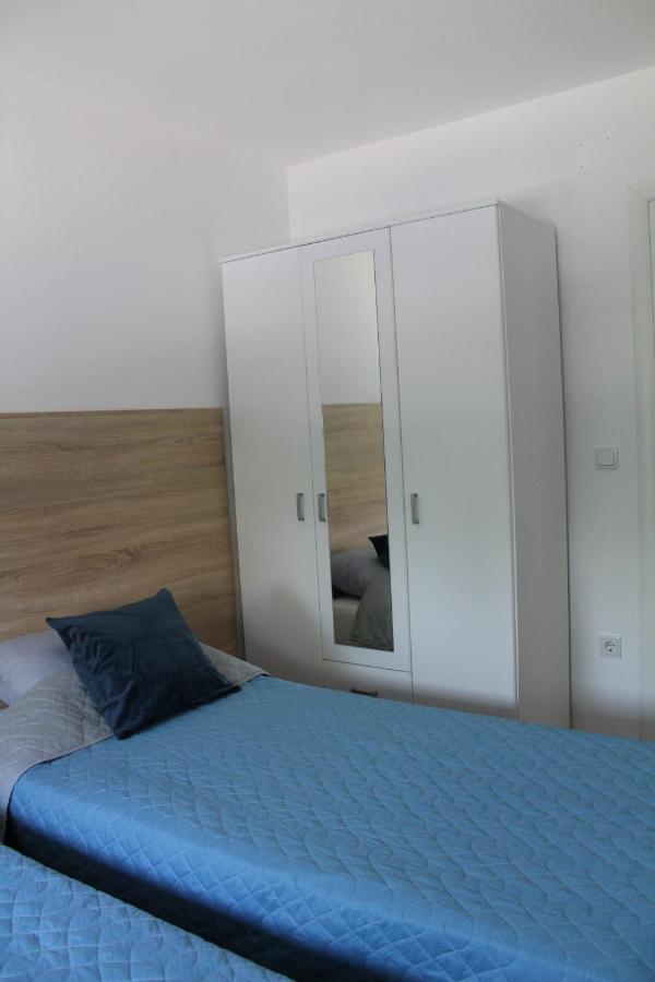 Vip Apartment Високо Экстерьер фото